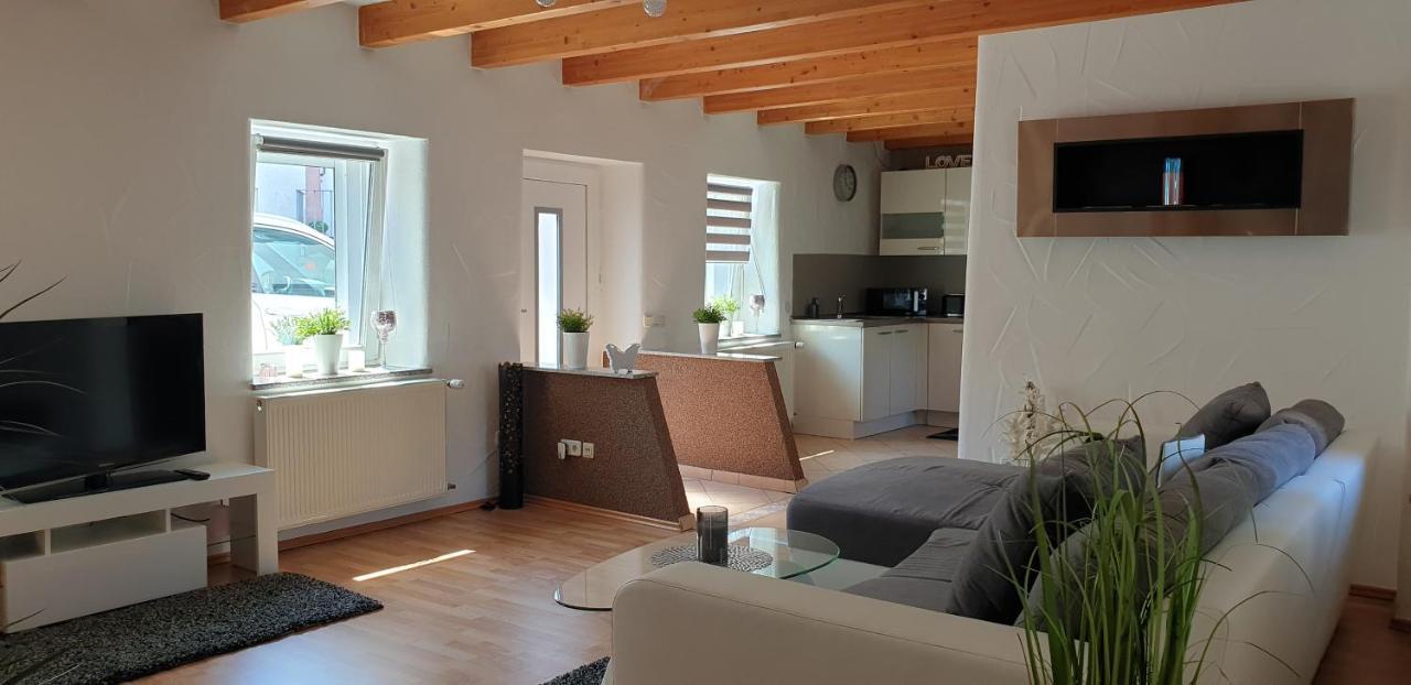 Ferienhaus Sabine Im Biosphaerenreservat Bliesgau Blieskastel Exteriér fotografie